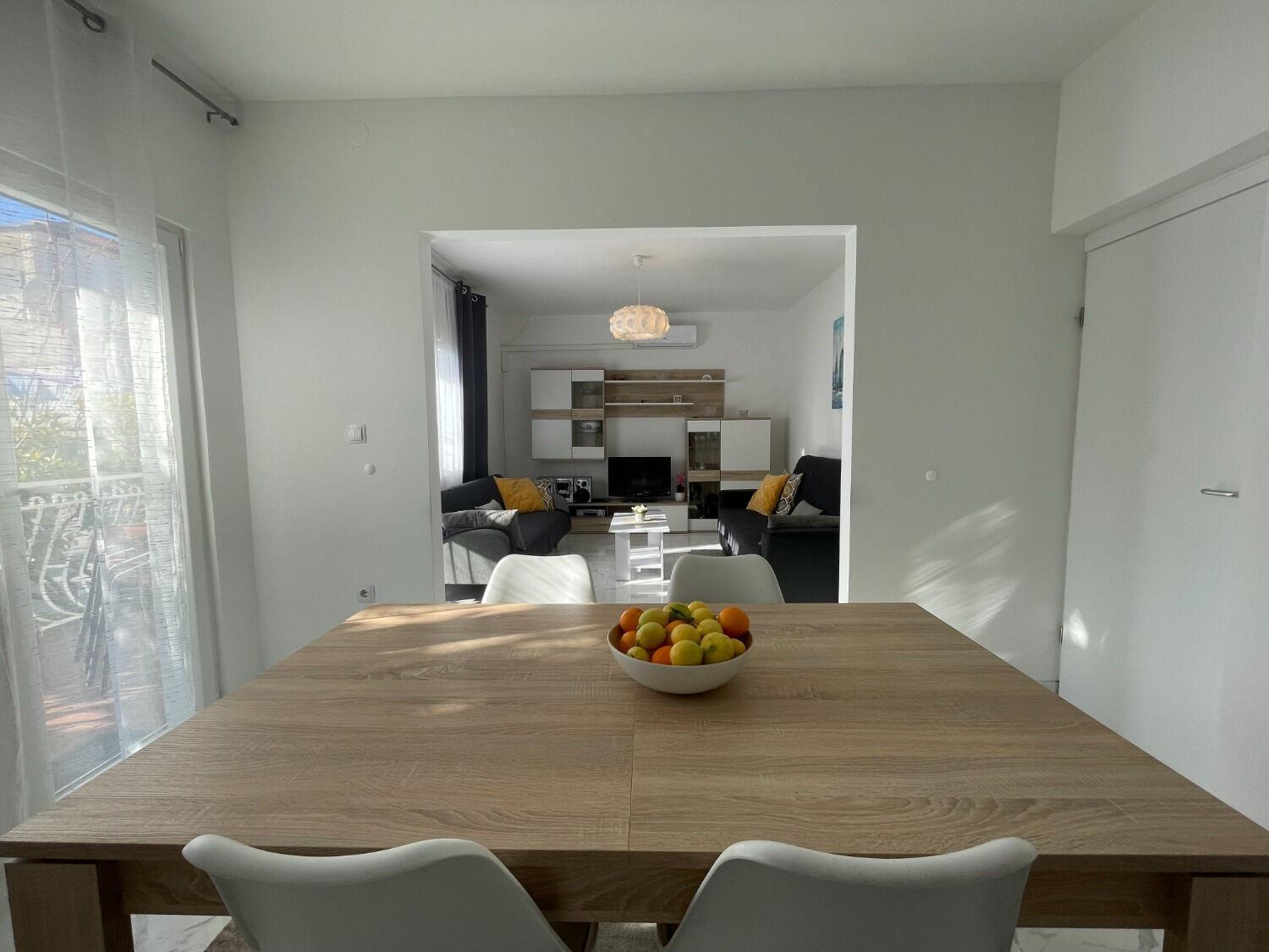 Vinišće Apartments Paz מראה חיצוני תמונה