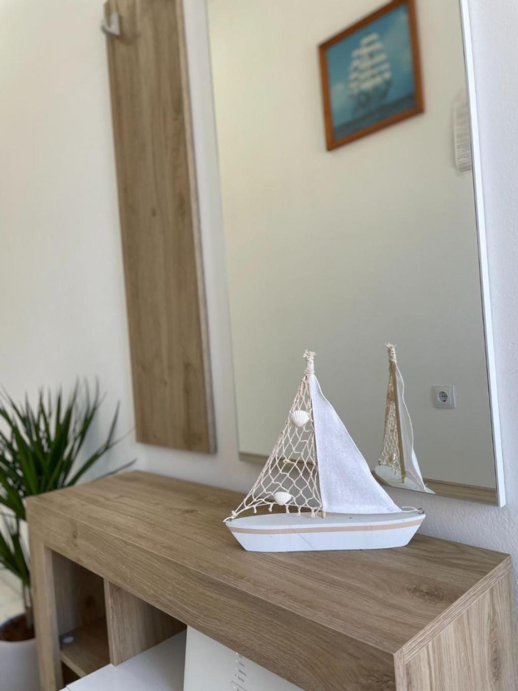Vinišće Apartments Paz מראה חיצוני תמונה